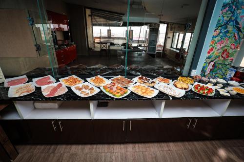 Mad på hotellet eller i nærheden