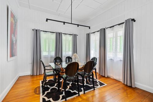 Fotografie z fotogalerie ubytování Wandal Haven On McKelligett 3 Bedrooms - 1 King 2 Doubles - Wifi 