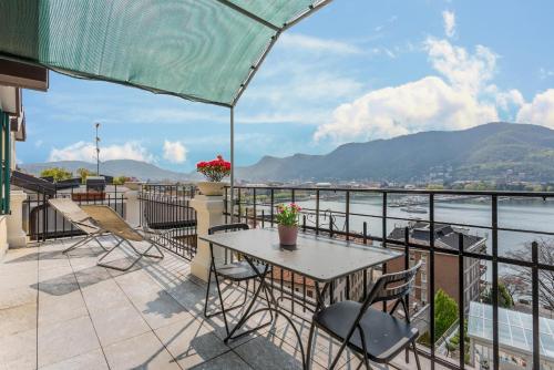 Φωτογραφία από το άλμπουμ του Attico Vista Lago σε Brunate