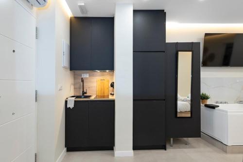 Málaga EXCLUSIVE Apartment Jacuzzi - by N&N LUXE PROPERTIES