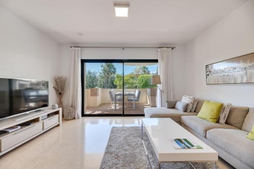 2-bed apartment in Capanes del Golf