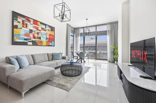 VayK - Great 1BR Apartment in Damac Hills