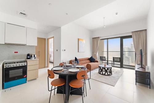 VayK - Stylish 1BR in Iconic Downtown Location