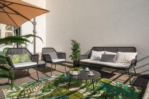 Lido Ocean View - Perto da Praia com Estacionamento Privado