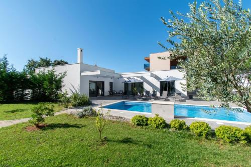 Villa Design M Pula, Pjescana Uvala - by Istrabook