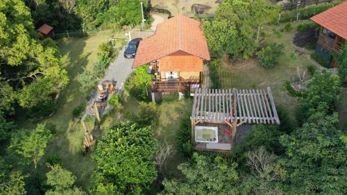 Blick auf Espaço Isha Canelinha aus der Vogelperspektive