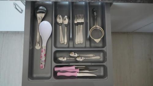 Φωτογραφία από το άλμπουμ του Naple Stays - The Spectrum of Comfort σε Noida