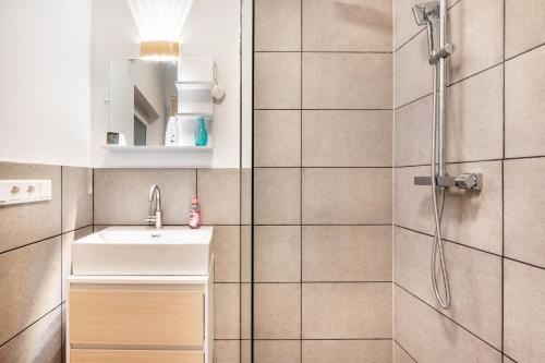 Koupelna v ubytování Cozy Ground Floor Apartment