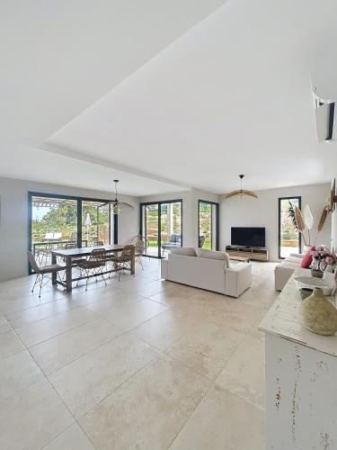 Villa Capucine - Modern Villa