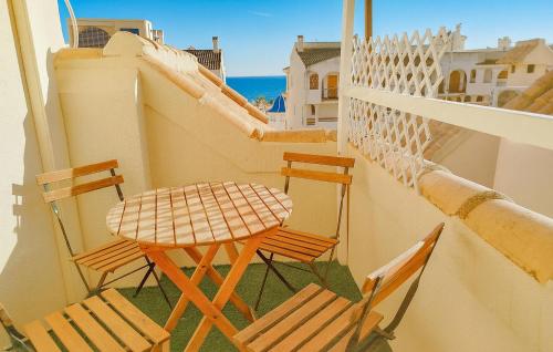 4 Bedroom Nice Home In Santa Pola