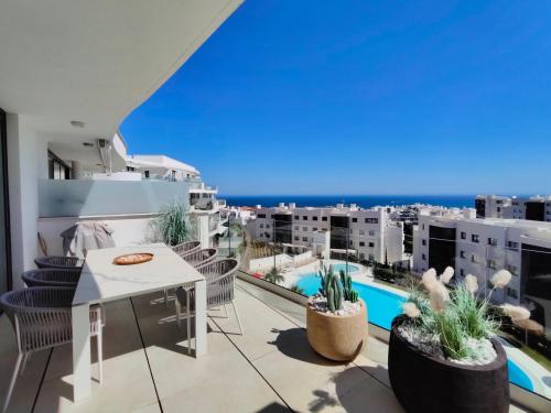 Higueron 5821 luxe appartement met zeezicht