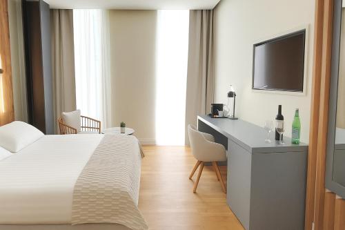 Elite Patras Suites