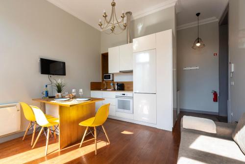 NEW! Blue Pearl Apartment