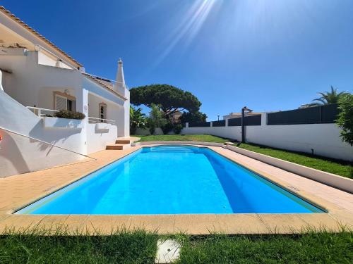 Nightingale Villa