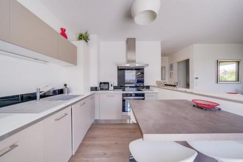 Ravissant appartement aux Chartrons avec Parking