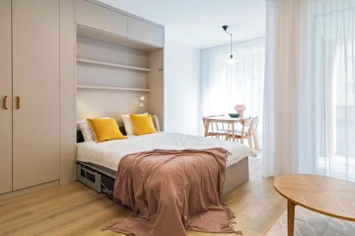 ANIMA Home, free parking