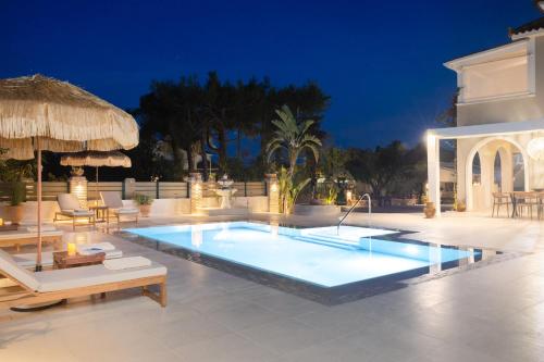 Porta Verde Luxury Residence, By TK Premium Stays