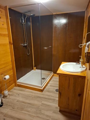 Koupelna v ubytování FISHERMAN Setúbal