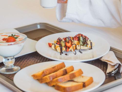 Jídlo v hotelu nebo okolí