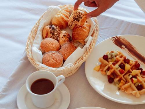 Jídlo v hotelu nebo okolí