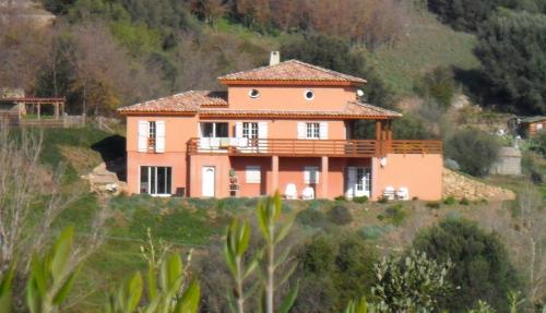 Příroda nedaleko vily