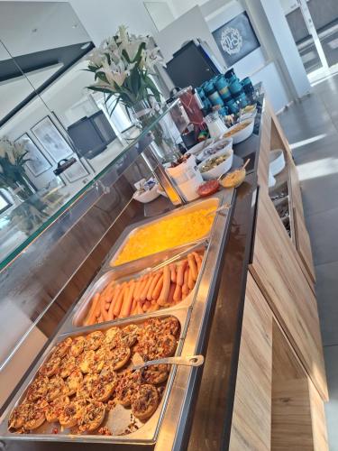 Jídlo v aparthotelu nebo okolí