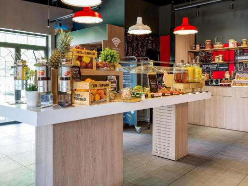 Jídlo v hotelu nebo okolí