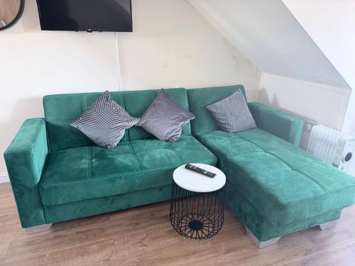 Zona de estar de Apartment 5- 216 High Street