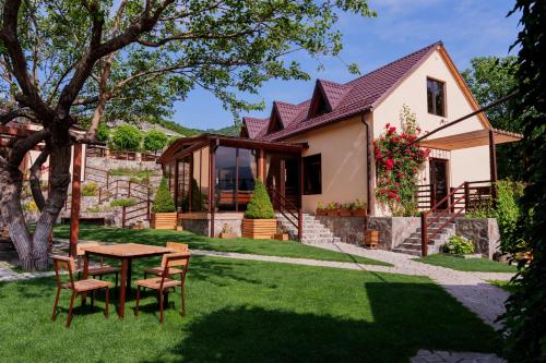 DiliVita Rest House