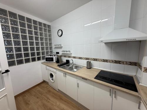 Köök või kööginurk majutusasutuses Apartamento Montemar en el centro de Baeza