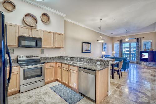 Η κουζίνα ή μικρή κουζίνα στο Villages of South Walton B324 by 30A Escapes