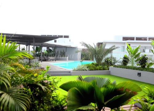 Πισίνα στο ή κοντά στο Akwaaba at Loxwood