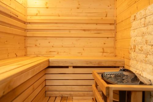 Gallery image of Pensiunea Castel in Timisul de Jos