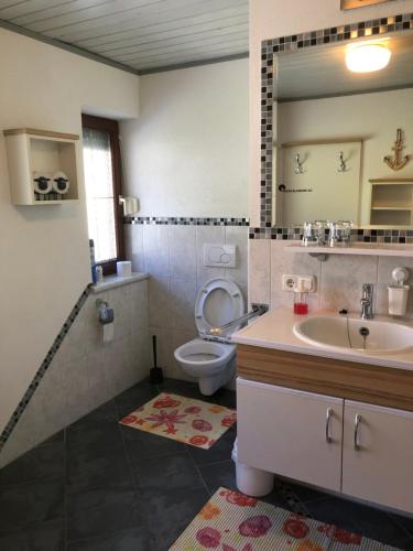 Koupelna v ubytování Wiestalerhof