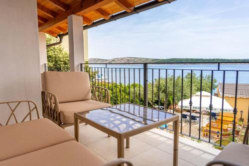 Apartment in Barbat with sea view, balcony, air conditioning 660-4