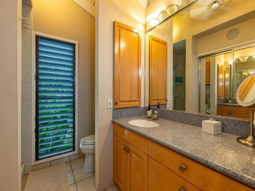 Et badeværelse på Wailea Ekolu Village 910