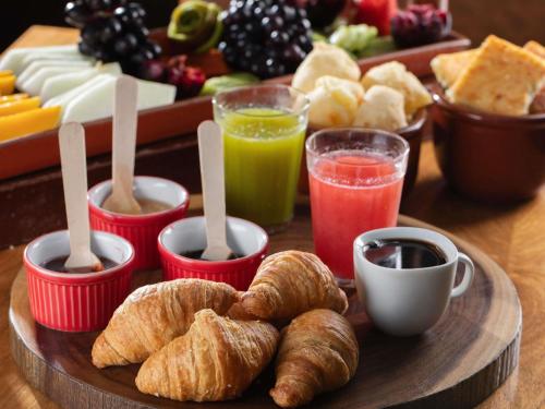 Hrana v oz. blizu hotela