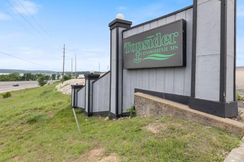 Φωτογραφία από το άλμπουμ του Topsider Experience in the Heart of Osage Beach σε Laguna Beach