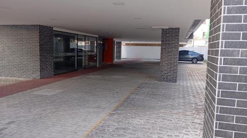 Afbeelding uit fotogalerij van Flat com piscina na cobertura em Intermares in Cabedelo