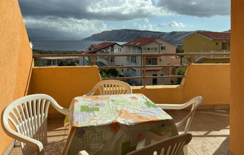 2 Bedroom Nice Apartment In Lopar
