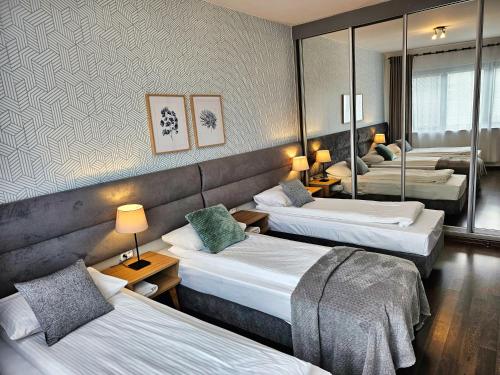 NEW Apartamenty Arkadia, VisitWarsaw Apartments
