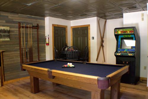 Billardbord på Alpine Air cabin