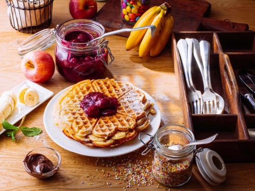 ホテルの敷地内または近くでの食事または食べ物