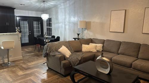 Gallery image of Moore OK Prime Location! in Moore