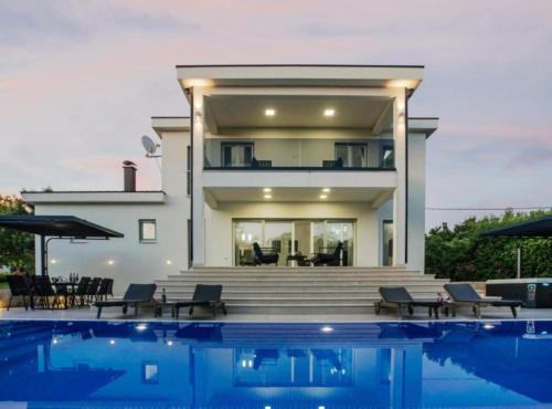 Beautiful Haven Villas