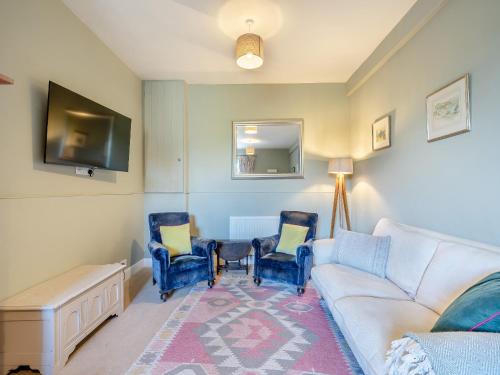 Μια τηλεόραση ή/και κέντρο ψυχαγωγίας στο The Manor Stables - Uk48247