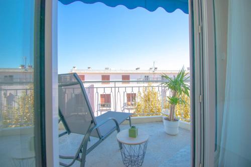Bright 1Bedroom Apartment, Steps to Juan les Pins Beach photo 11