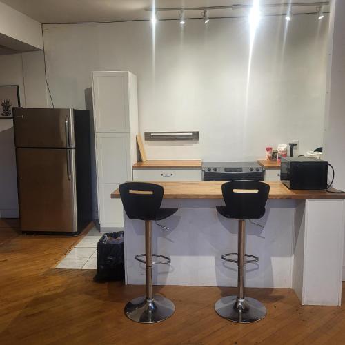 Gallery image of Lala room in Hamilton