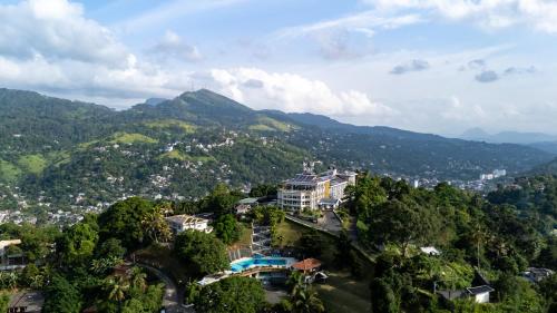 Hotel Topaz