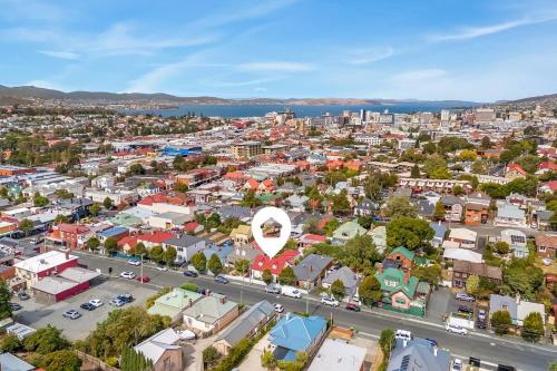 Nespecifikovaný výhled na destinaci Hobart nebo výhled na město při pohledu z apartmánu